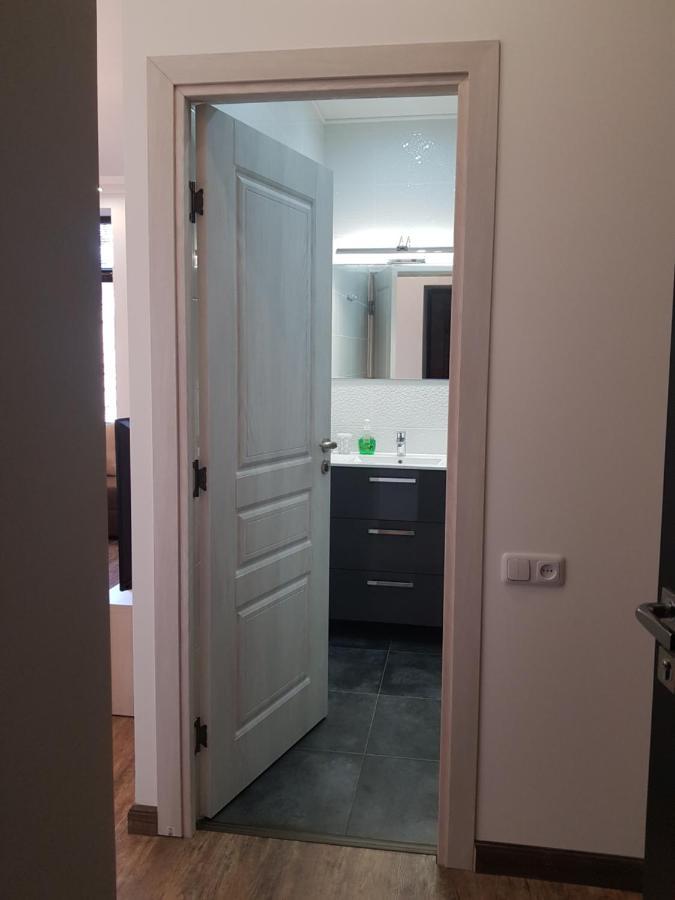 Cascade White Luxury Apartment Erevan Esterno foto