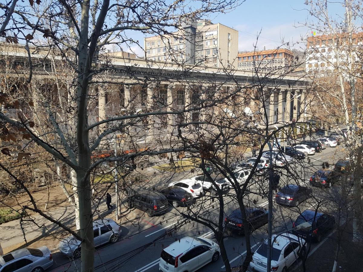 Cascade White Luxury Apartment Erevan Esterno foto