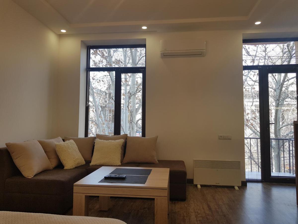 Cascade White Luxury Apartment Erevan Esterno foto