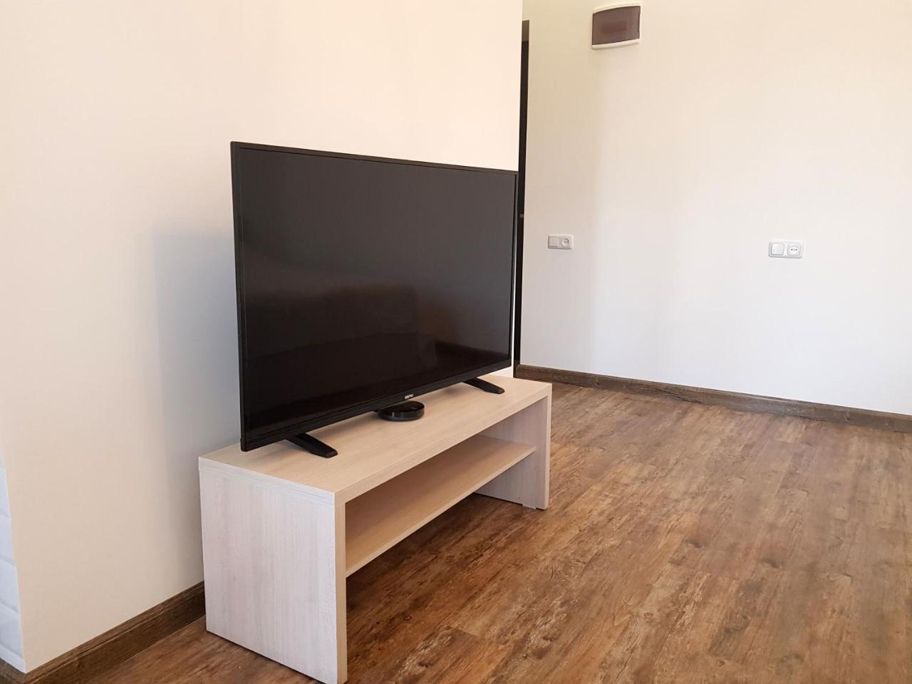 Cascade White Luxury Apartment Erevan Esterno foto