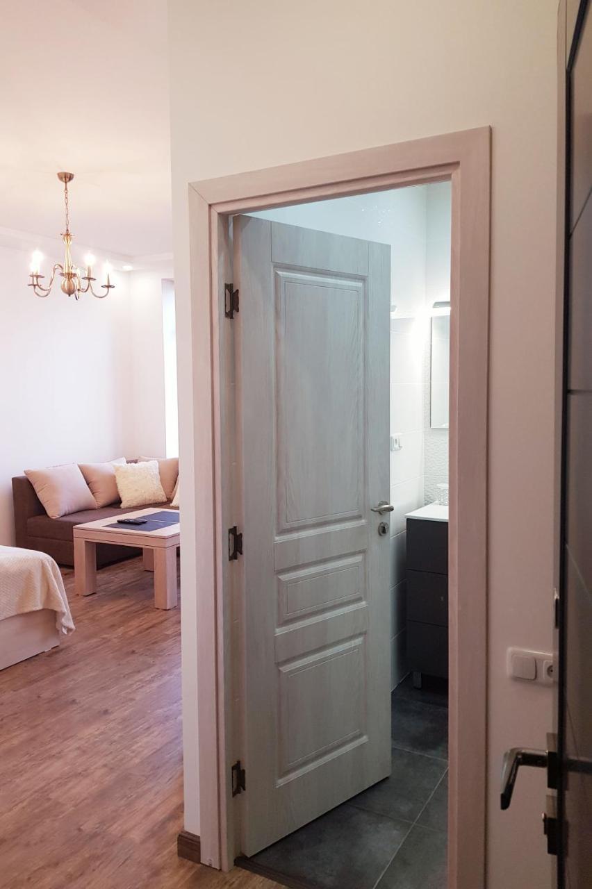Cascade White Luxury Apartment Erevan Esterno foto